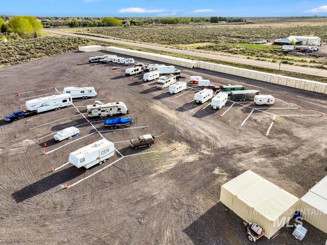 144 N Hwy 75, Shoshone, ID 83352