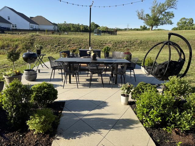 2028 Creekland View Blvd, Nashville, TN 37207