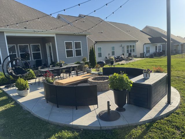 2028 Creekland View Blvd, Nashville, TN 37207