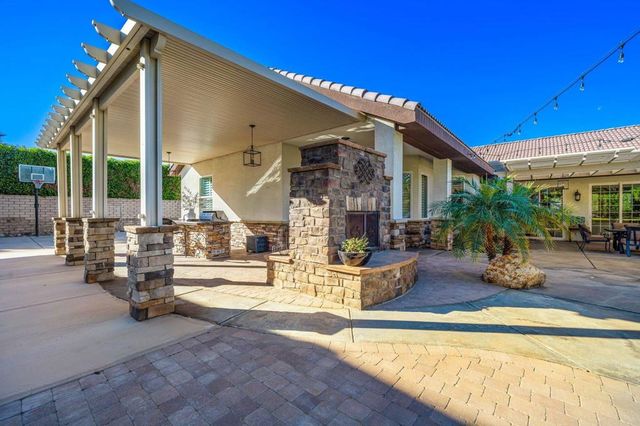 41160 Carter Lane, Bermuda Dunes, CA 92203