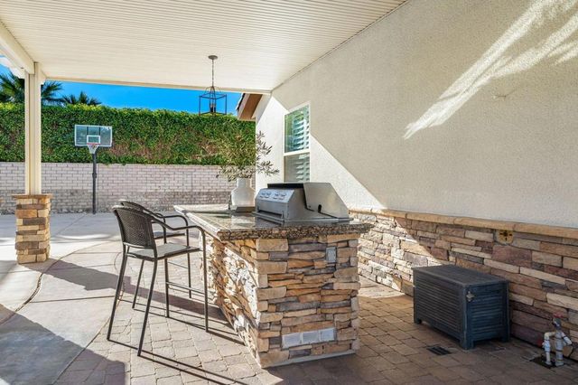 41160 Carter Lane, Bermuda Dunes, CA 92203