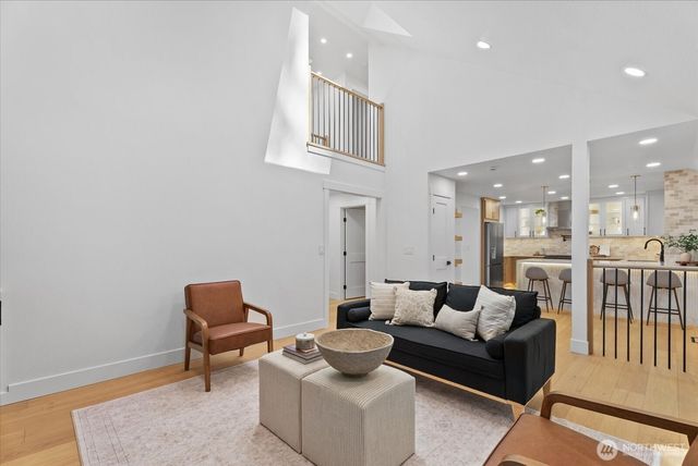 17621 NE 138th Street, Redmond, WA 98052