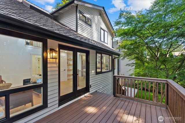 17621 NE 138th Street, Redmond, WA 98052