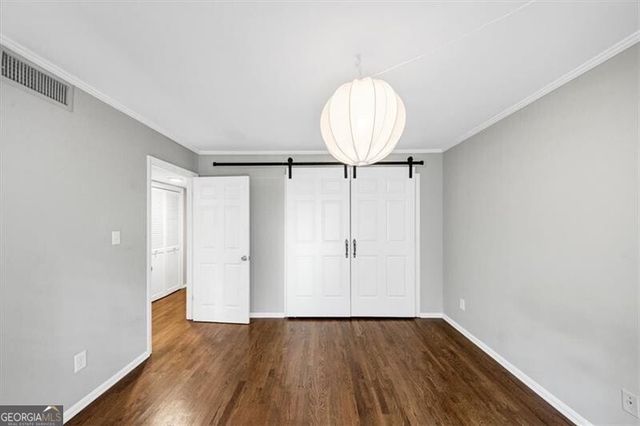 37 La Rue Place NW, Atlanta, GA 30327