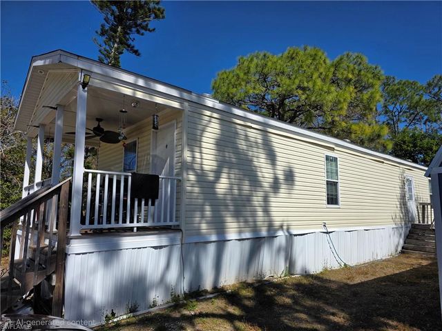 8085 Hart DR, North Fort Myers, FL 33917