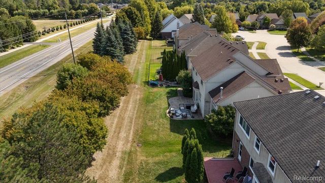 21559 Waverly Drive, Macomb Township, MI 48044