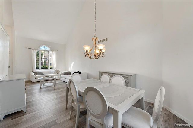 21559 Waverly Drive, Macomb Township, MI 48044