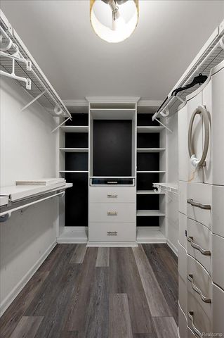 21559 Waverly Drive, Macomb Township, MI 48044