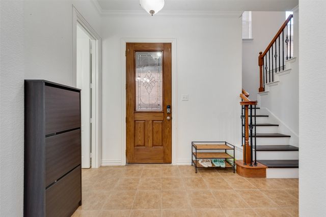 1486 Cambridge Drive, Lewisville, TX 75077