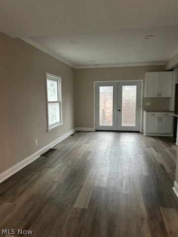 6808 Fir Avenue, Cleveland, OH 44102