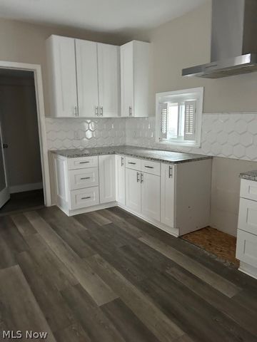 6808 Fir Avenue, Cleveland, OH 44102