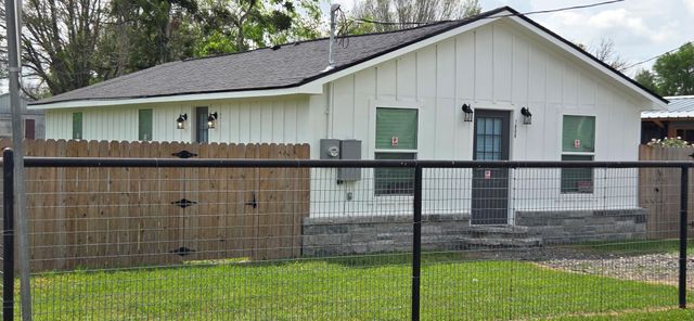 1800 Sanford Street, Navasota, TX 77868