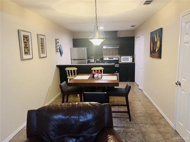 1405 Prosperity Drive, Edinburg, TX 78539