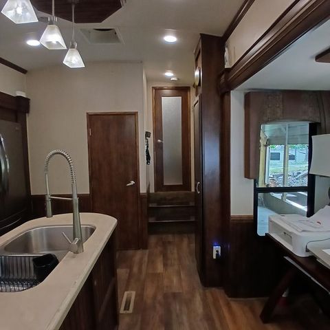 68 7th Street, Ellijay, GA 30540