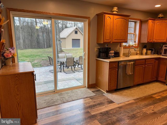 12929 LAKELAND DR, Hesston, PA 16647