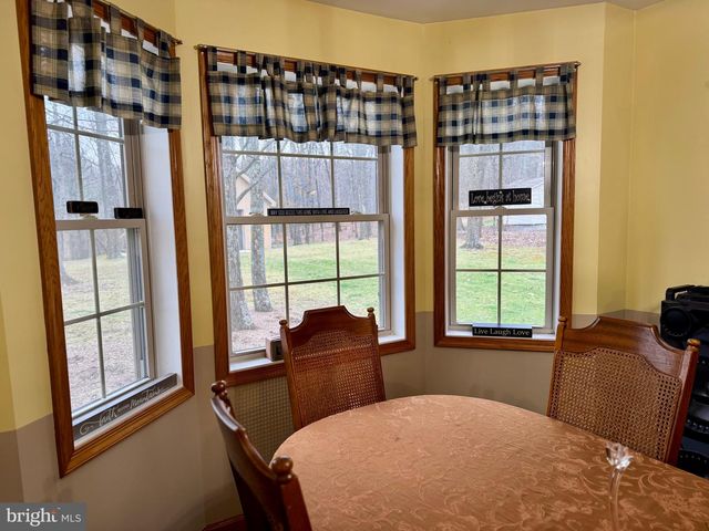 12929 LAKELAND DR, Hesston, PA 16647