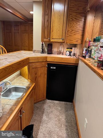 12929 LAKELAND DR, Hesston, PA 16647