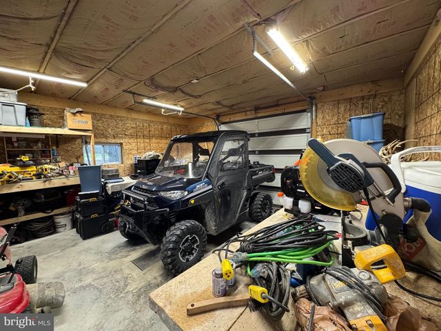 12929 LAKELAND DR, Hesston, PA 16647