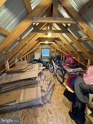 12929 LAKELAND DR, Hesston, PA 16647