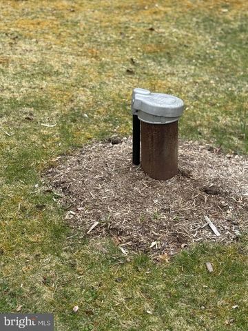 12929 LAKELAND DR, Hesston, PA 16647