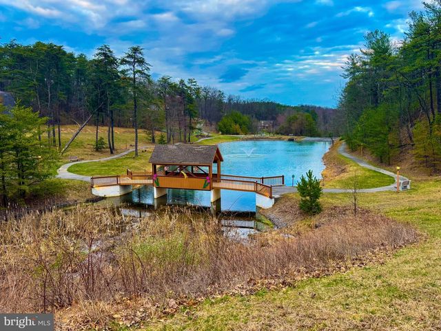 12929 LAKELAND DR, Hesston, PA 16647