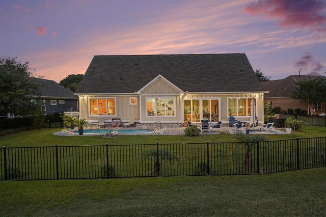 1004 Whooping Crane Dr., Conway, SC 29526