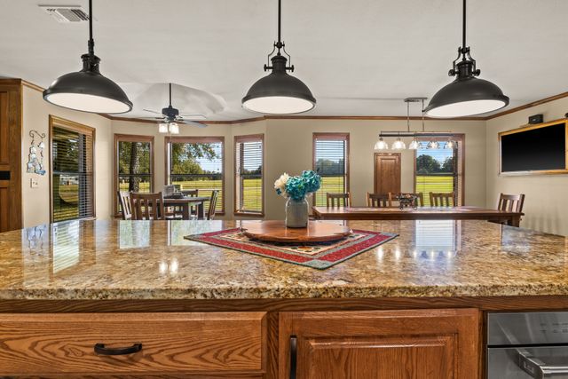 78 County Road 2137, Pittsburg, TX 75686