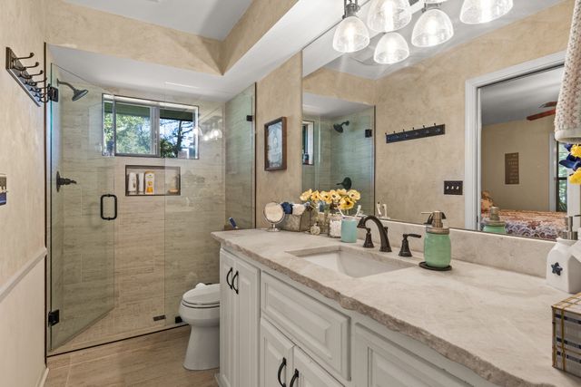 78 County Road 2137, Pittsburg, TX 75686