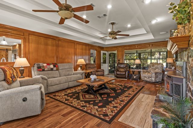 78 County Road 2137, Pittsburg, TX 75686