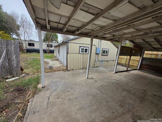 1518 Waverly, San Antonio, TX 78201