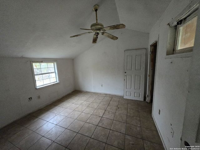 1518 Waverly, San Antonio, TX 78201