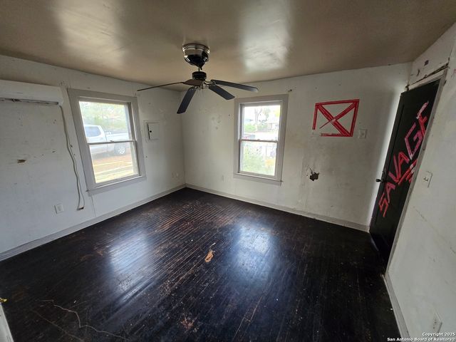 1518 Waverly, San Antonio, TX 78201