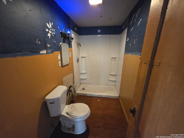 1518 Waverly, San Antonio, TX 78201