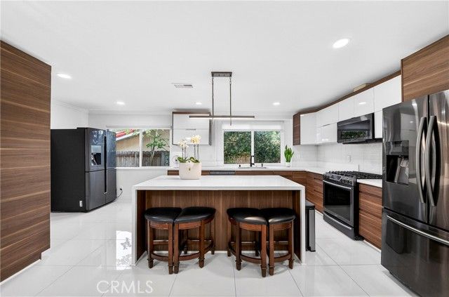 26704 Hawkhurst Drive, Rancho Palos Verdes, CA 90275