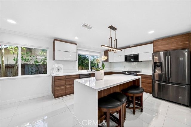 26704 Hawkhurst Drive, Rancho Palos Verdes, CA 90275