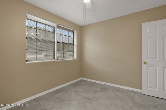 910 NIGHTINGALE Road, Jacksonville, FL 32216