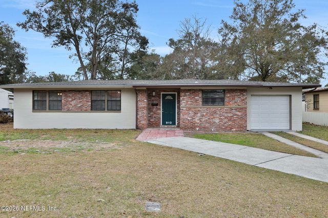 910 NIGHTINGALE Road, Jacksonville, FL 32216