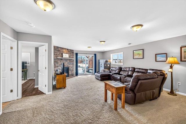 901 Blue Mounds Street, Mount Horeb, WI 53572