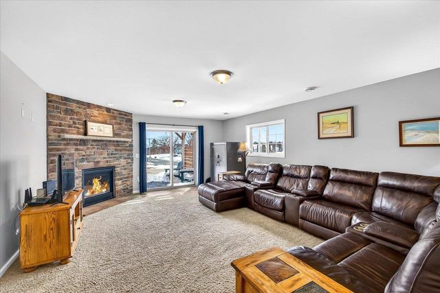 901 Blue Mounds Street, Mount Horeb, WI 53572