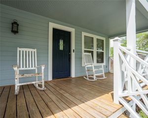 404 Rivers ST, Smithville, TX 78957