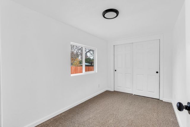 3844 E Balch, Fresno, CA 93702