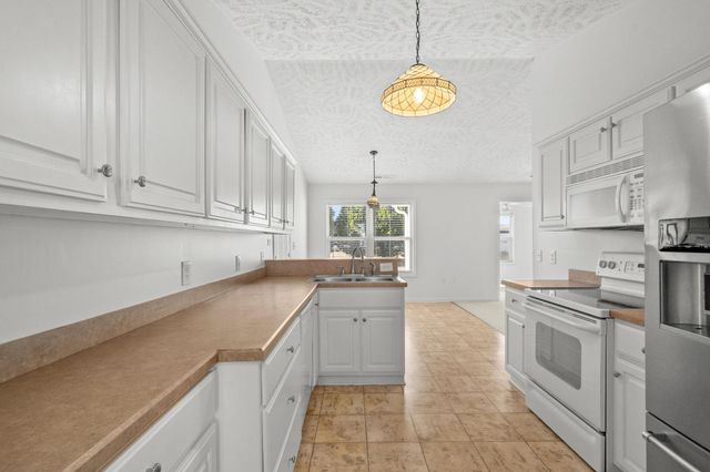 227 Sweetbay Magnolia St., Loris, SC 29569