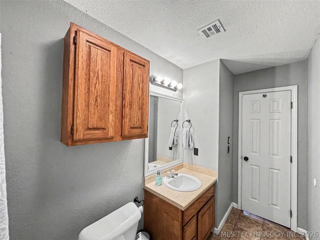 500 Covington Place, Tahlequah, OK 74464