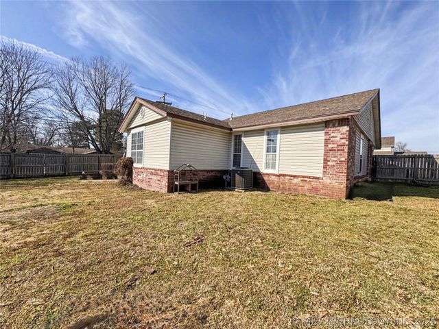 500 Covington Place, Tahlequah, OK 74464