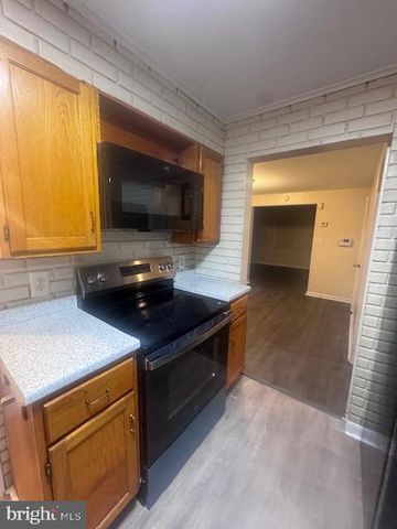 5031 HURON ST, College Park, MD 20740