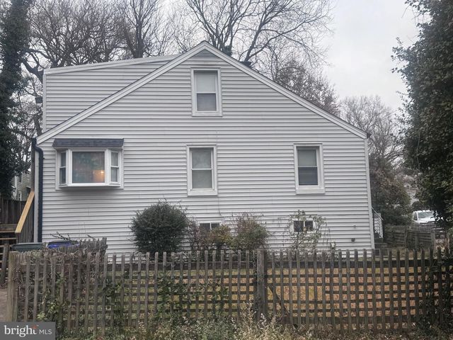 5031 HURON ST, College Park, MD 20740