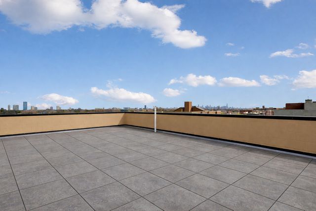 5340 N Lincoln Avenue 401, Chicago, IL 60625