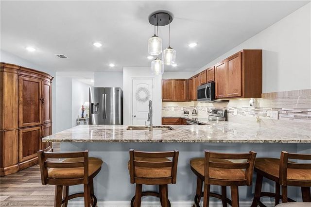 6073 Latimer AVE, Fort Myers, FL 33905