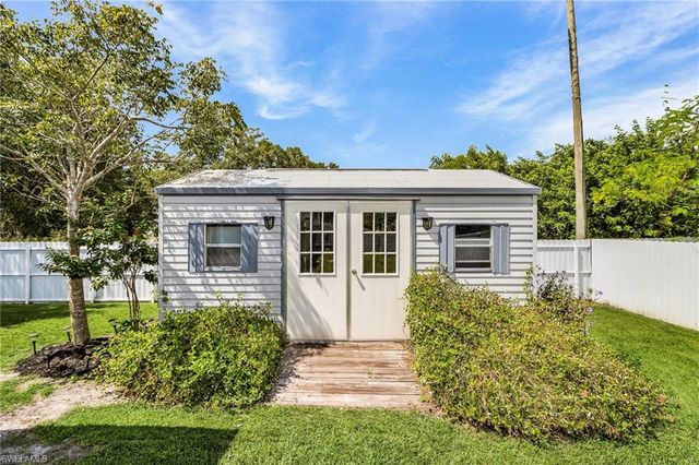 6073 Latimer AVE, Fort Myers, FL 33905
