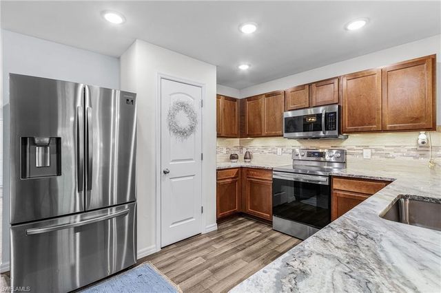 6073 Latimer AVE, Fort Myers, FL 33905